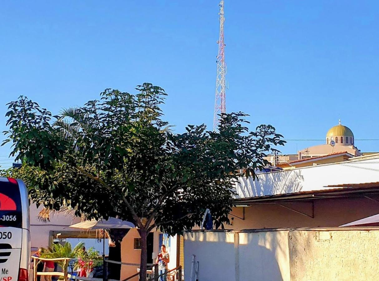 Pousada Romeiros Do Pai Eterno - Santuario Basilica De Trindade Trindade  Buitenkant foto